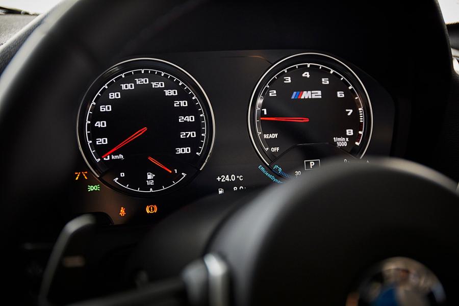 Панель приборов BMW M2 Competition (F87) 2018 года  (JP) (фото 2 из 13)